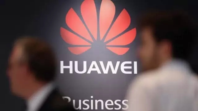 華為的研發(fā)投入經(jīng)費(fèi)相當(dāng)于A股400家企業(yè)的總和