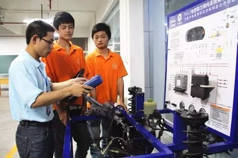 “挖墻腳”不是解決機器人行業人才之道