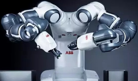 ABB機器人很強，但在3C行業有多強？你可以來看看