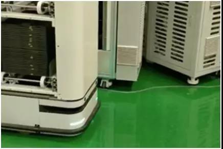 知名手機工廠AGV應(yīng)用案例分享
