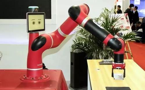 瞄準工業應用市場，Rethink機器人推出新版Sawyer