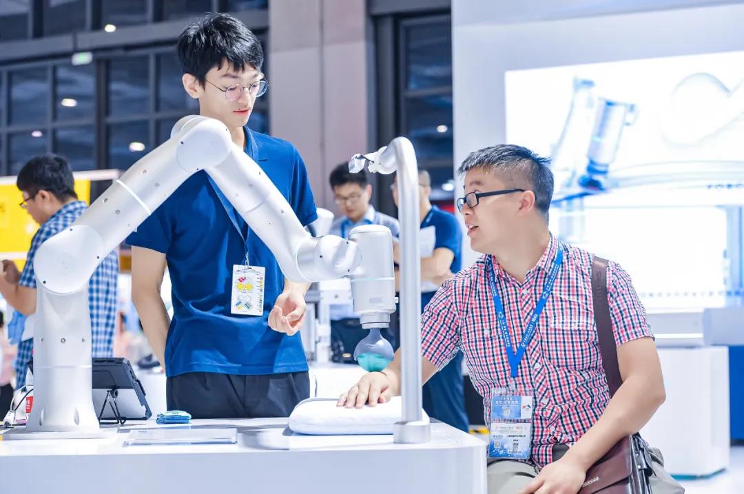為什么要堅持AGV創新？