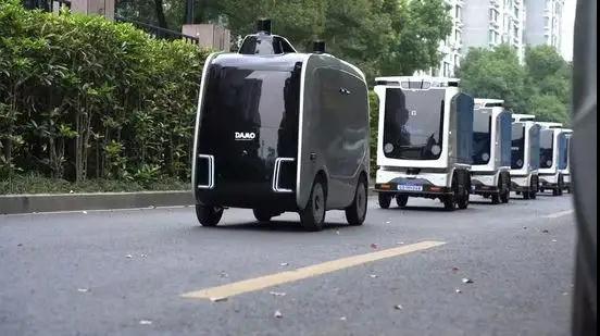 2020年無人配送車行業(yè)研究報告