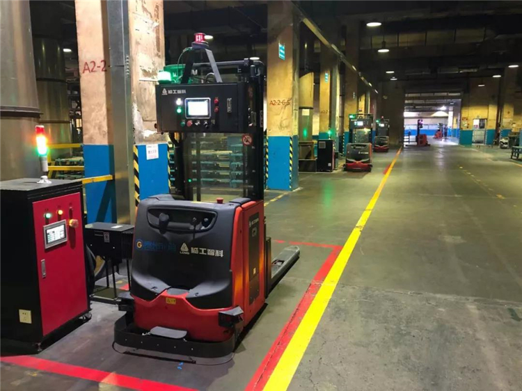 臨工智科57臺叉車AGV助力某輪胎企業打造智能工廠