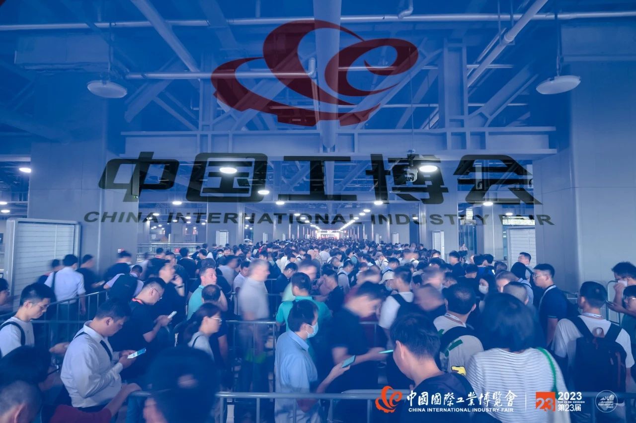 工博會新品薈萃，見證仙工智能讓移動機(jī)器人沒有門檻